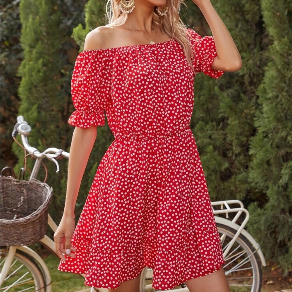 Polka dot off shoulder ruffle hem mini dress - Picture 5 of 7
